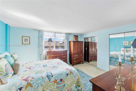 Copropriété à vendre à Dania Beach, Floride: 2 chambres, 110.55 m2 № 1389940 - photo 17