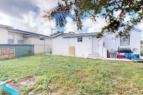 Casa en venta en Miami, Florida, 3 dormitorios, 92.72 m2 № 1383558 - foto 6