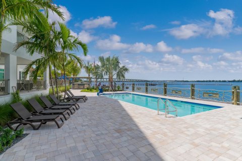 Condo in Stuart, Florida, 2 bedrooms  № 822027 - photo 5