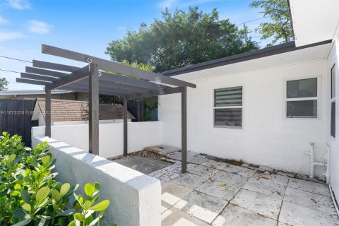 House in Fort Lauderdale, Florida 3 bedrooms, 81.75 sq.m. № 1396181 - photo 29