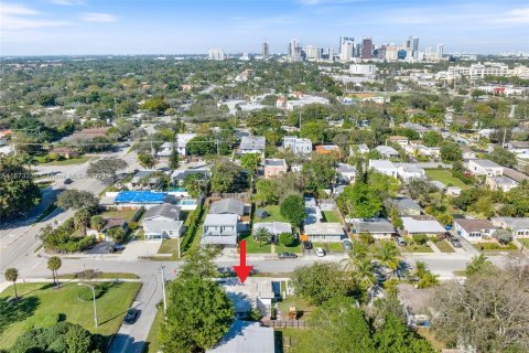 House in Fort Lauderdale, Florida 3 bedrooms, 81.75 sq.m. № 1396181 - photo 24