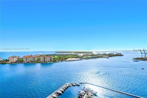 Copropriété à vendre à Miami Beach, Floride: 3 chambres, 312.62 m2 № 1396091 - photo 11