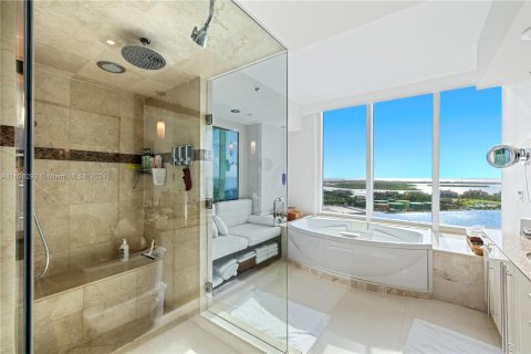 Copropriété à vendre à Miami Beach, Floride: 3 chambres, 312.62 m2 № 1396091 - photo 4