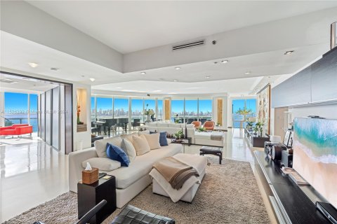 Copropriété à vendre à Miami Beach, Floride: 3 chambres, 312.62 m2 № 1396091 - photo 15