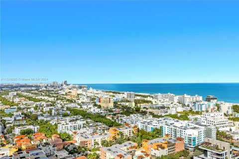 Copropriété à vendre à Miami Beach, Floride: 3 chambres, 312.62 m2 № 1396091 - photo 12