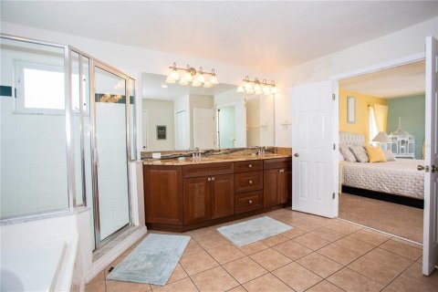 Villa ou maison à vendre à Kissimmee, Floride: 5 chambres, 241.92 m2 № 1306804 - photo 21