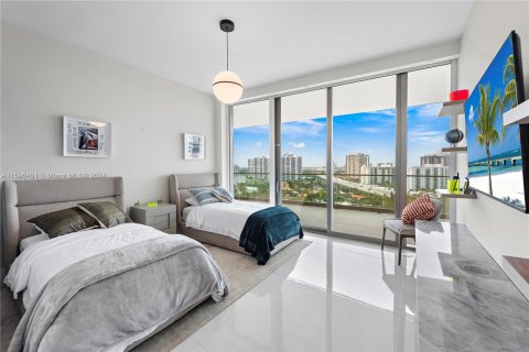 Condo in Sunny Isles Beach, Florida, 3 bedrooms  № 1189410 - photo 18