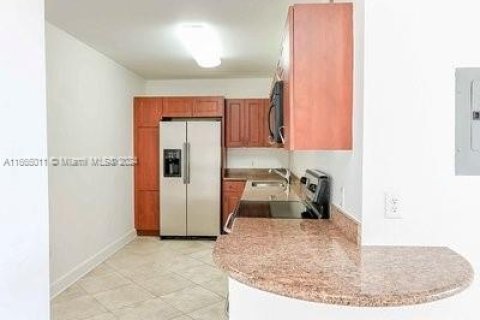 Condominio en venta en Miami Beach, Florida, 1 dormitorio, 83.43 m2 № 1378719 - foto 8