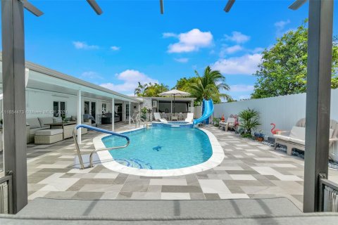 Villa ou maison à vendre à Miami, Floride: 3 chambres, 165.55 m2 № 1351599 - photo 30