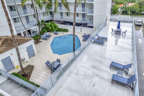 Copropriété à vendre à Miami Beach, Floride: 2 chambres, 91.97 m2 № 1351596 - photo 7