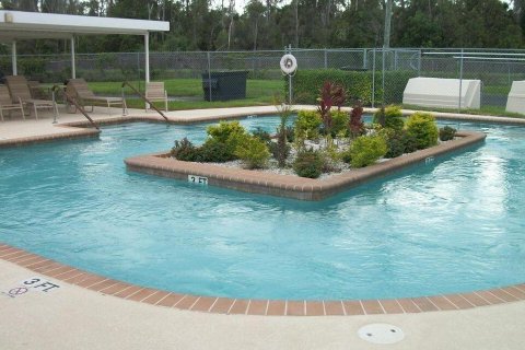 Condo in West Palm Beach, Florida, 1 bedroom  № 1121004 - photo 7