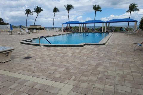 Condo in Lauderdale-by-the-Sea, Florida, 2 bedrooms  № 1216337 - photo 5