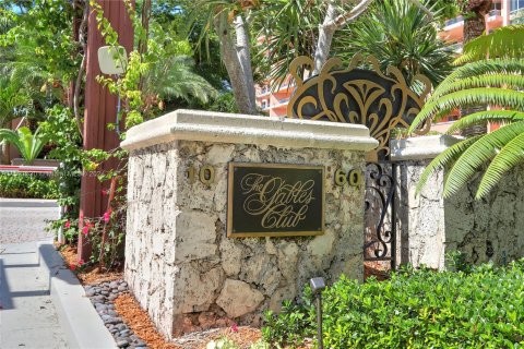 Condominio en venta en Coral Gables, Florida, 3 dormitorios, 294.04 m2 № 972318 - foto 18