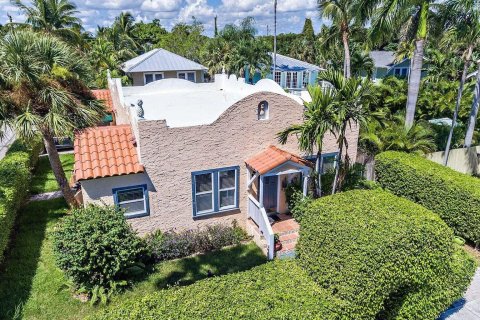 Casa en venta en West Palm Beach, Florida, 2 dormitorios, 144.56 m2 № 697338 - foto 1