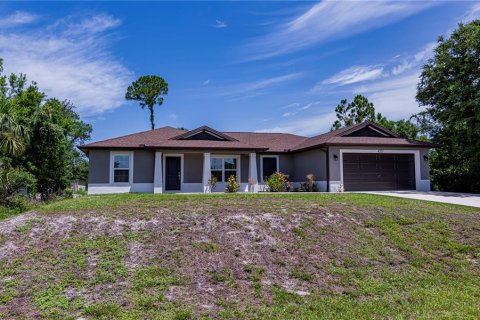 Villa ou maison à vendre à North Port, Floride: 3 chambres, 157.19 m2 № 1257895 - photo 5