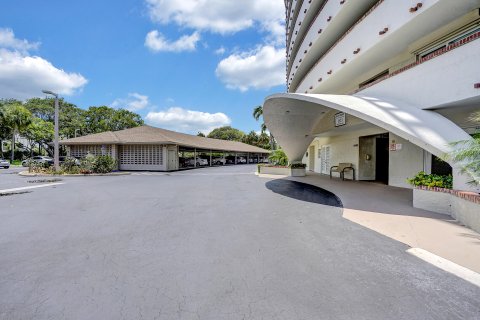 Condo in Deerfield Beach, Florida, 3 bedrooms  № 1207704 - photo 10