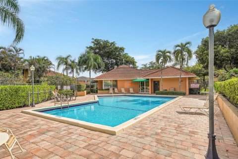 Copropriété à louer à Pembroke Pines, Floride: 2 chambres, 84.91 m2 № 1370438 - photo 25