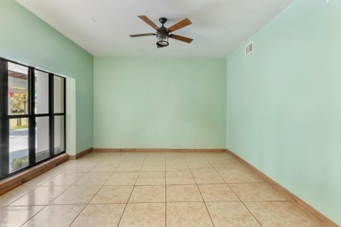 Villa ou maison à vendre à Loxahatchee Groves, Floride: 4 chambres, 233.09 m2 № 747035 - photo 23