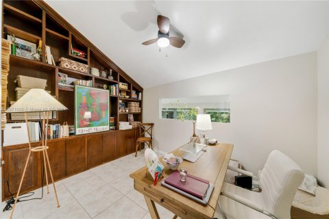 Adosado en venta en Miami, Florida, 3 dormitorios, 101.45 m2 № 1391471 - foto 14