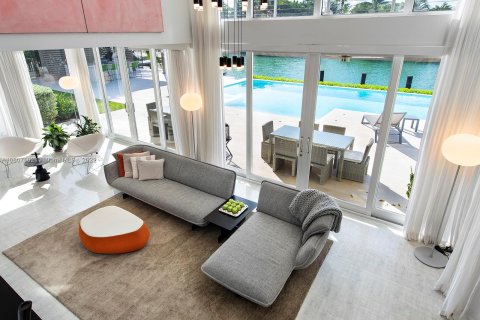 Villa ou maison à vendre à Miami Beach, Floride: 7 chambres, 631.36 m2 № 148833 - photo 6