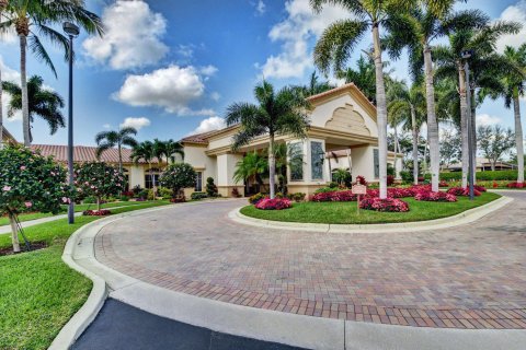 House in Boynton Beach, Florida 3 bedrooms, 235.88 sq.m. № 815668 - photo 15