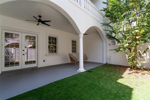 Adosado en venta en Tampa, Florida, 3 dormitorios, 292.74 m2 № 1379689 - foto 27