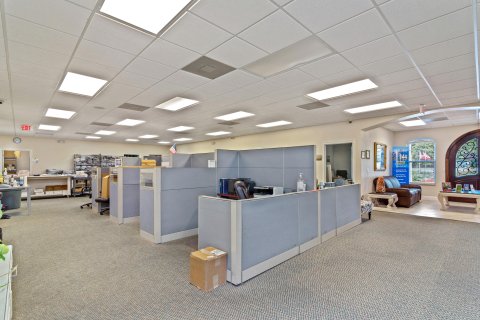 Office in Crestview, Florida 611.2 sq.m. № 560678 - photo 9