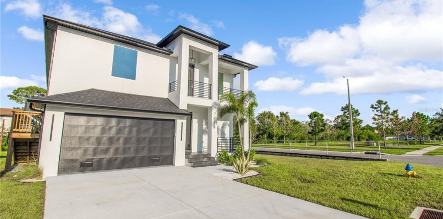 Casa en Tampa, Florida 3 dormitorios, 180.51 m2 № 1335956