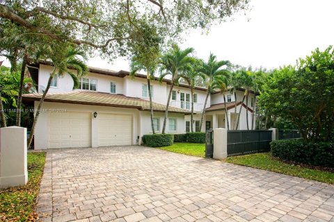 Купить виллу или дом в Майами, Флорида 6 спален, 573.49м2, № 956313 - фото 22