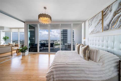 Condominio en venta en Miami, Florida, 1 dormitorio, 73.49 m2 № 1427541 - foto 16