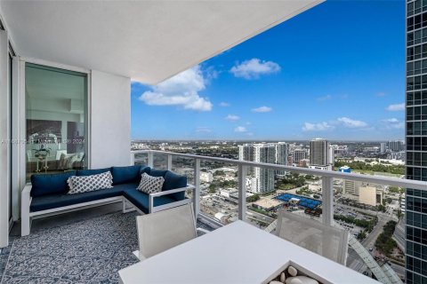 Condominio en venta en Miami, Florida, 1 dormitorio, 73.49 m2 № 1427541 - foto 3