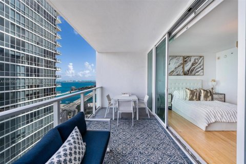 Condominio en venta en Miami, Florida, 1 dormitorio, 73.49 m2 № 1427541 - foto 1