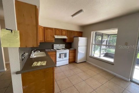 Casa en venta en Brandon, Florida, 3 dormitorios, 108.97 m2 № 1376686 - foto 2