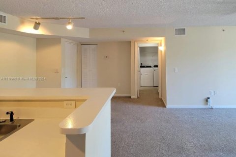 Condominio en venta en Miramar, Florida, 2 dormitorios, 89.74 m2 № 959054 - foto 7