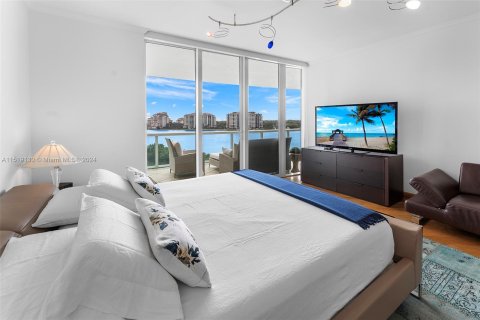 Condominio en venta en Miami Beach, Florida, 3 dormitorios, 203.46 m2 № 962938 - foto 23