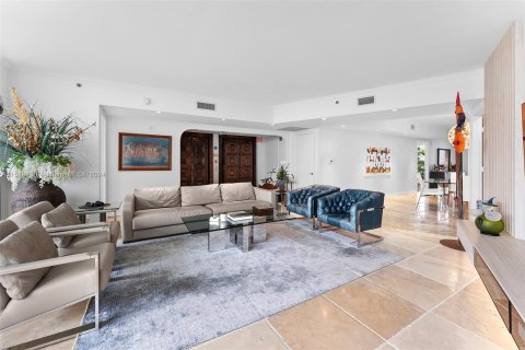 Condominio en venta en Miami Beach, Florida, 3 dormitorios, 203.46 m2 № 962938 - foto 10