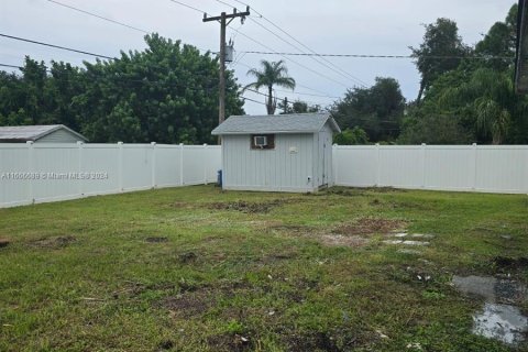 Villa ou maison à vendre à St. Lucie, Floride: 3 chambres, 135.08 m2 № 1381991 - photo 5