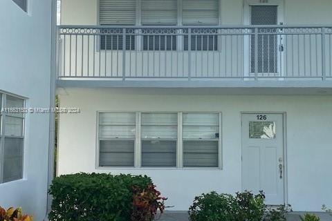 Condominio en venta en West Palm Beach, Florida, 1 dormitorio, 63.55 m2 № 1372657 - foto 1