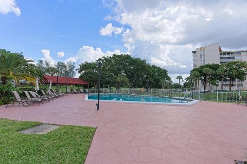 Copropriété à vendre à Lauderhill, Floride: 2 chambres, 106.65 m2 № 1372656 - photo 20