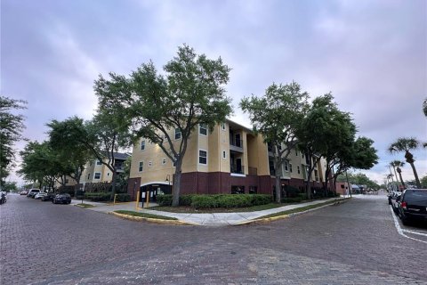 Condominio en venta en Tampa, Florida, 1 dormitorio, 96.99 m2 № 1089295 - foto 26