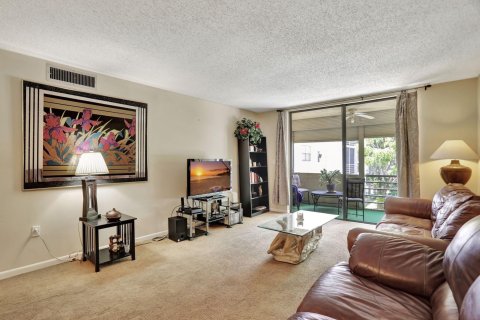 Condo in Lauderdale Lakes, Florida, 2 bedrooms  № 1188539 - photo 26