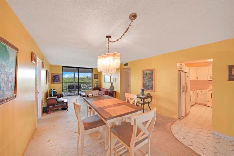 Copropriété à vendre à Pembroke Pines, Floride: 2 chambres, 102.19 m2 № 1188540 - photo 13