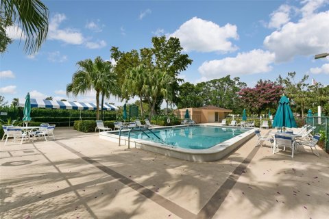 Copropriété à vendre à Pembroke Pines, Floride: 2 chambres, 102.19 m2 № 1188540 - photo 3