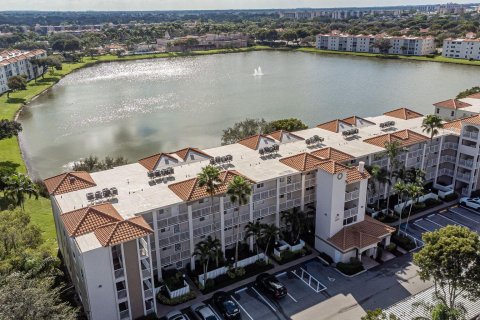 Condominio en venta en Delray Beach, Florida, 2 dormitorios, 129.32 m2 № 968315 - foto 25