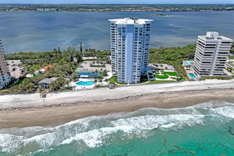 Condominio en venta en Riviera Beach, Florida, 3 dormitorios, 246.84 m2 № 968314 - foto 3