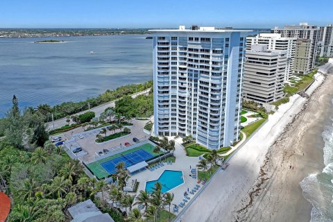 Condominio en venta en Riviera Beach, Florida, 3 dormitorios, 246.84 m2 № 968314 - foto 4