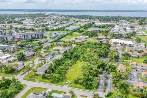 Land in Punta Gorda, Florida № 1336001 - photo 9