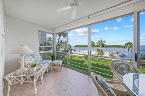 Copropriété à vendre à Longboat Key, Floride: 2 chambres, 92.16 m2 № 1373928 - photo 17