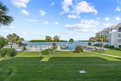 Copropriété à vendre à Longboat Key, Floride: 2 chambres, 92.16 m2 № 1373928 - photo 4