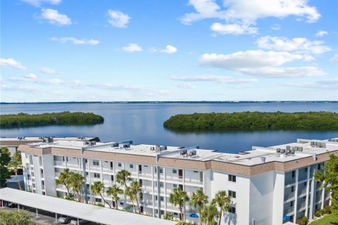 Copropriété à vendre à Longboat Key, Floride: 2 chambres, 92.16 m2 № 1373928 - photo 2